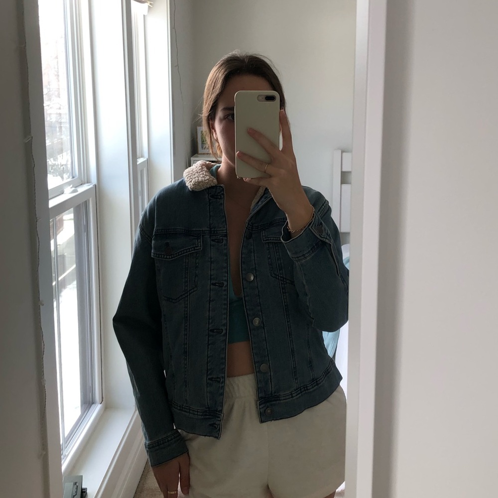 like new denim jacket with fleece inside and color - Picture 8 of 15